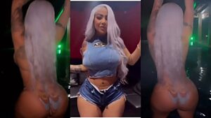 Yailin La Mas Viral Y Su Culo Gordo En Bikini Xxx dominicano