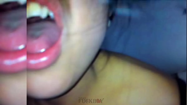 ¡Aaaay! me duele… Creo que ya me rompiste el culo. Anal doloroso, placer en el Hoyo equivocado