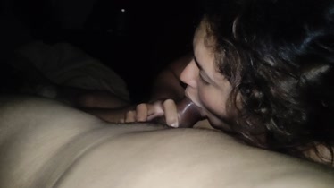 Lo chupo y lo dejo bien Mojadita