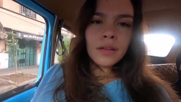 Mexicano se masturba en el auto