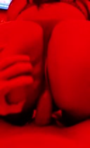 Mi puta me monta en el motel