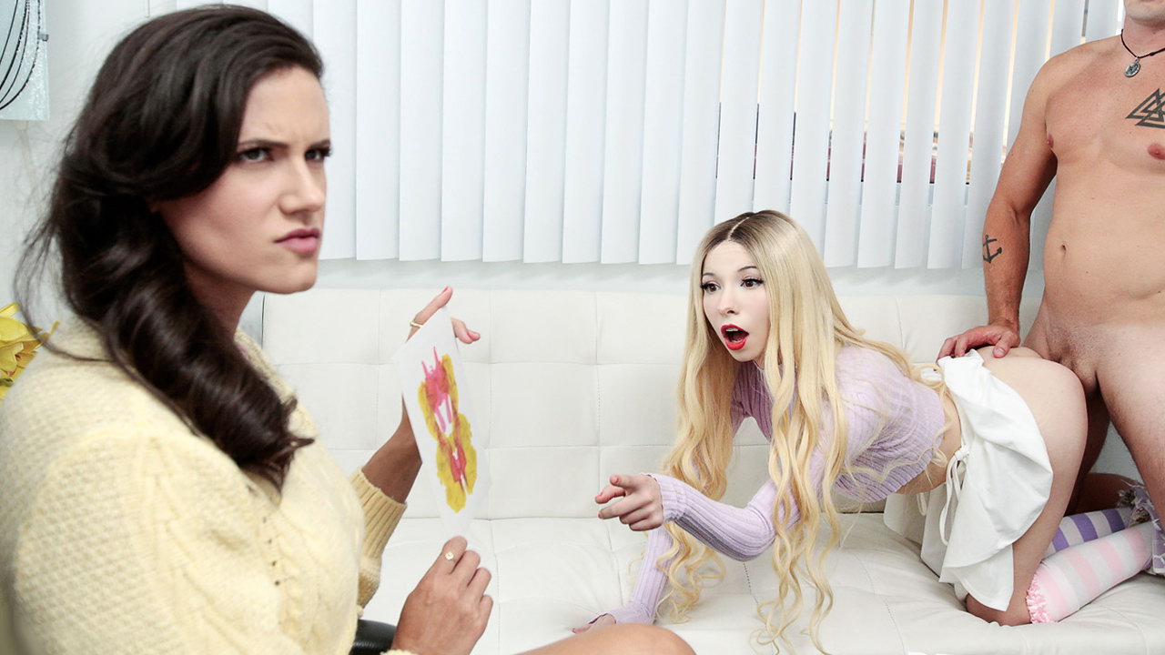 La fantasía de uso libre de una ninfómana adolescente se cumple con su hermanastro y el terapeuta